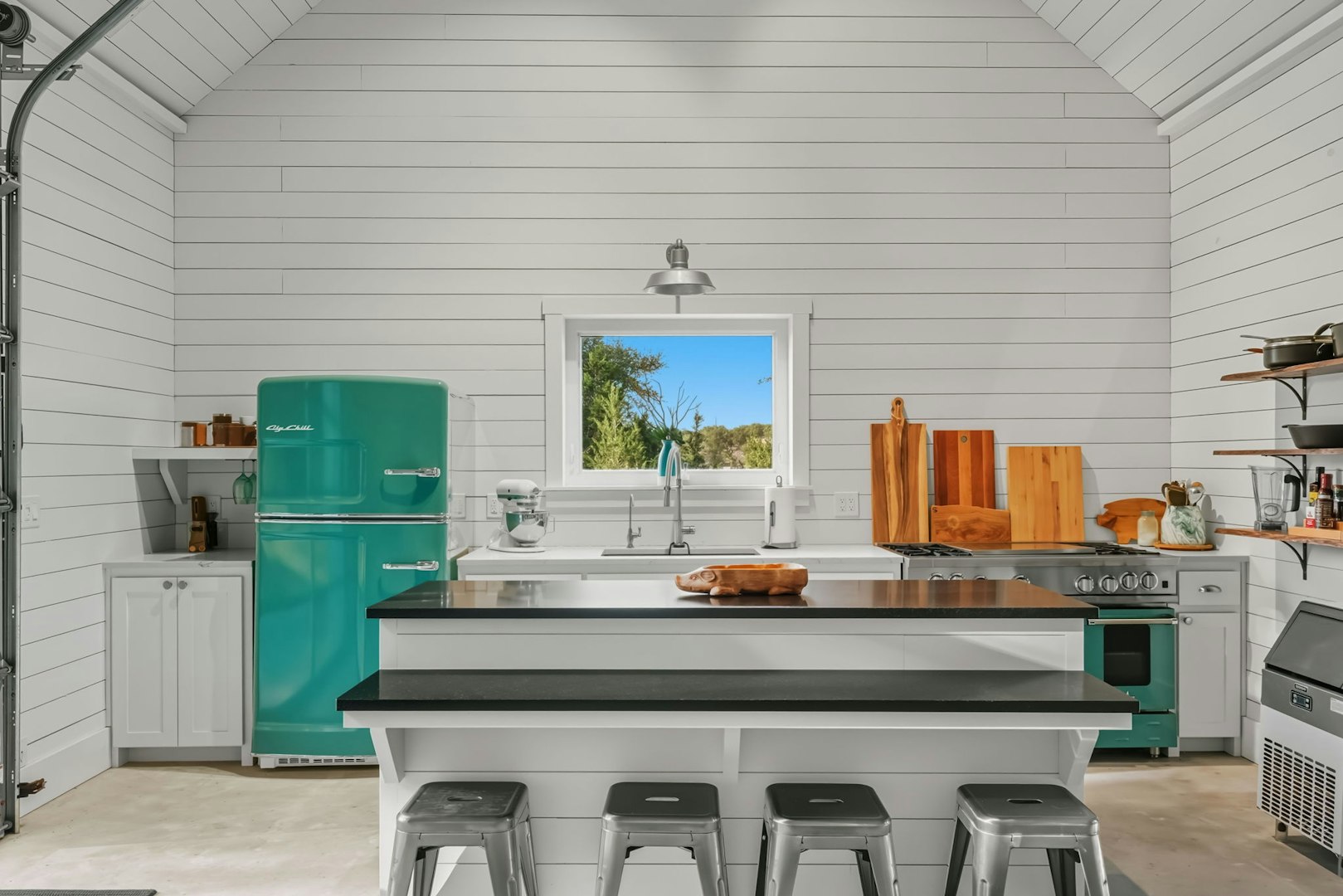 746 Trail Rock Drive Johnson City TX 78636