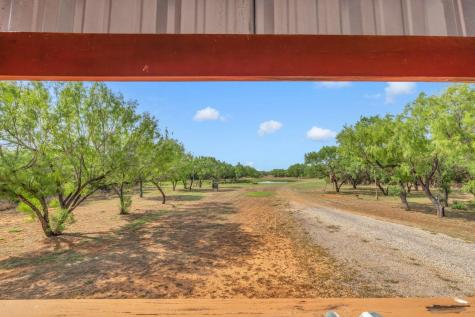 2645 Matthews Ranch Road Dilley TX 78017