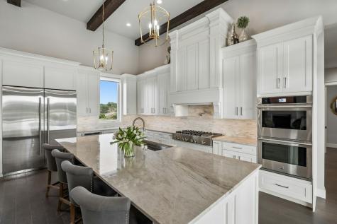 1051 N Cattlemans Crossing Drive Kerrville TX 78028