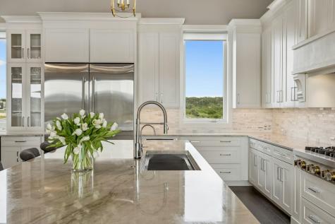 1051 N Cattlemans Crossing Drive Kerrville TX 78028