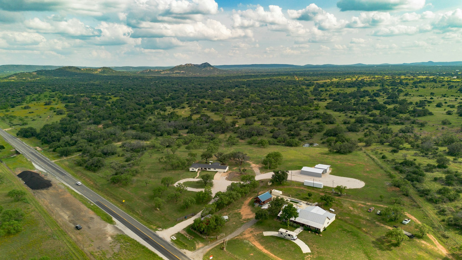 2340 SE Us Highway 71 Llano TX 78643