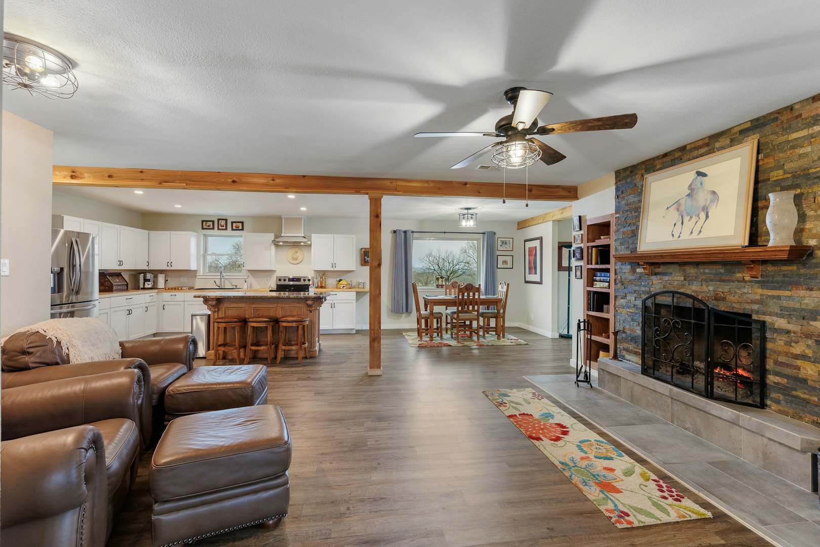 2340 SE Us Highway 71 Llano TX 78643