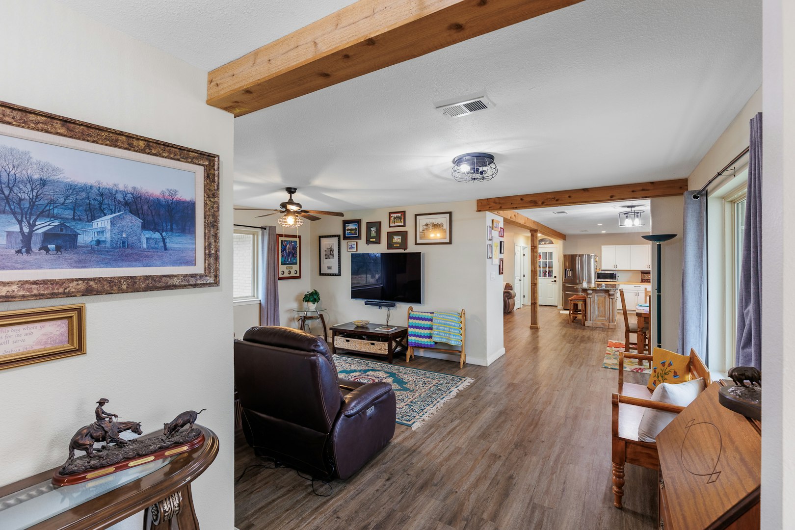 2340 SE Us Highway 71 Llano TX 78643