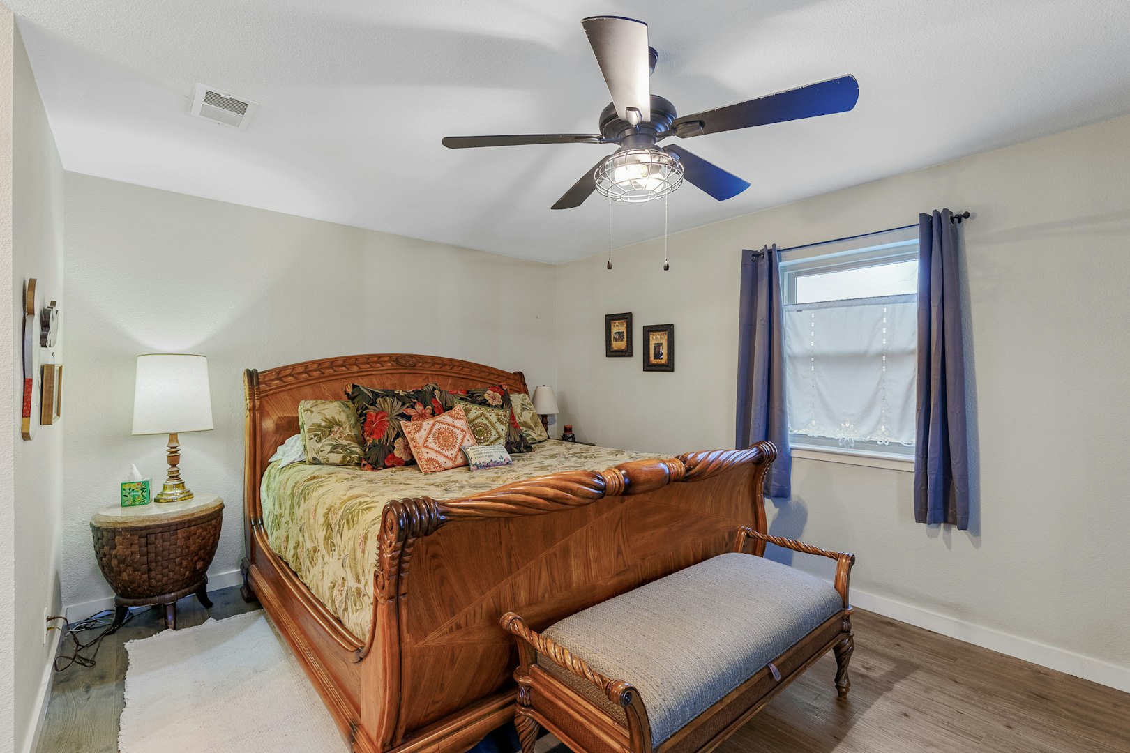 2340 SE Us Highway 71 Llano TX 78643