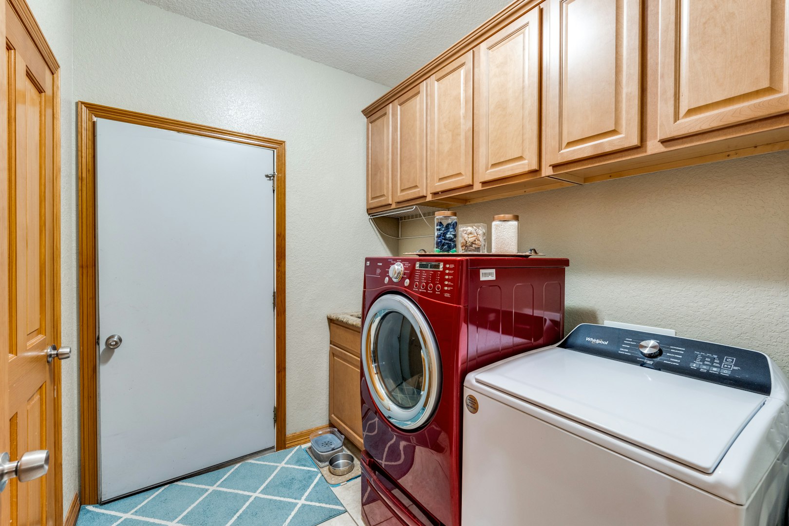 1657 County Road 434 Stockdale TX 78160