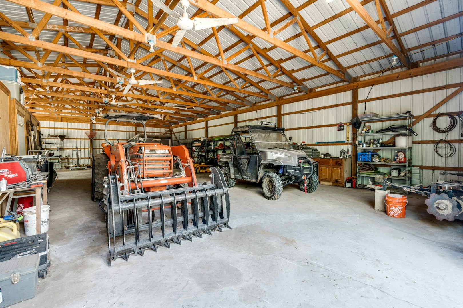 1657 County Road 434 Stockdale TX 78160