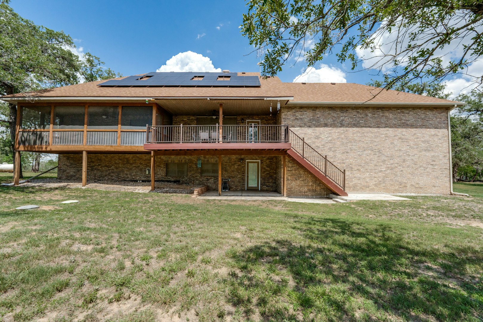1657 County Road 434 Stockdale TX 78160