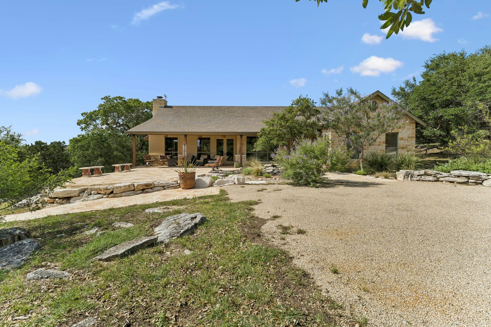 306 Charles Road Kerrville TX 78028