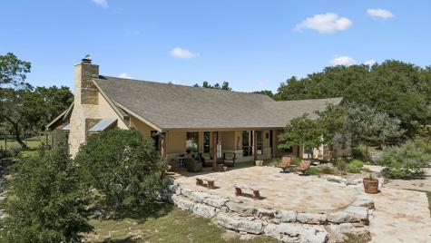 306 Charles Road Kerrville TX 78028