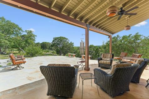306 Charles Road Kerrville TX 78028