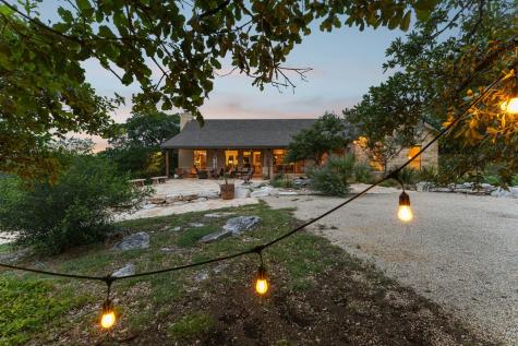 306 Charles Road Kerrville TX 78028