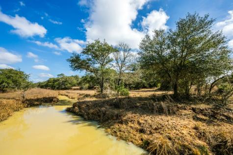 16297 Texas 111 Yoakum TX 77995