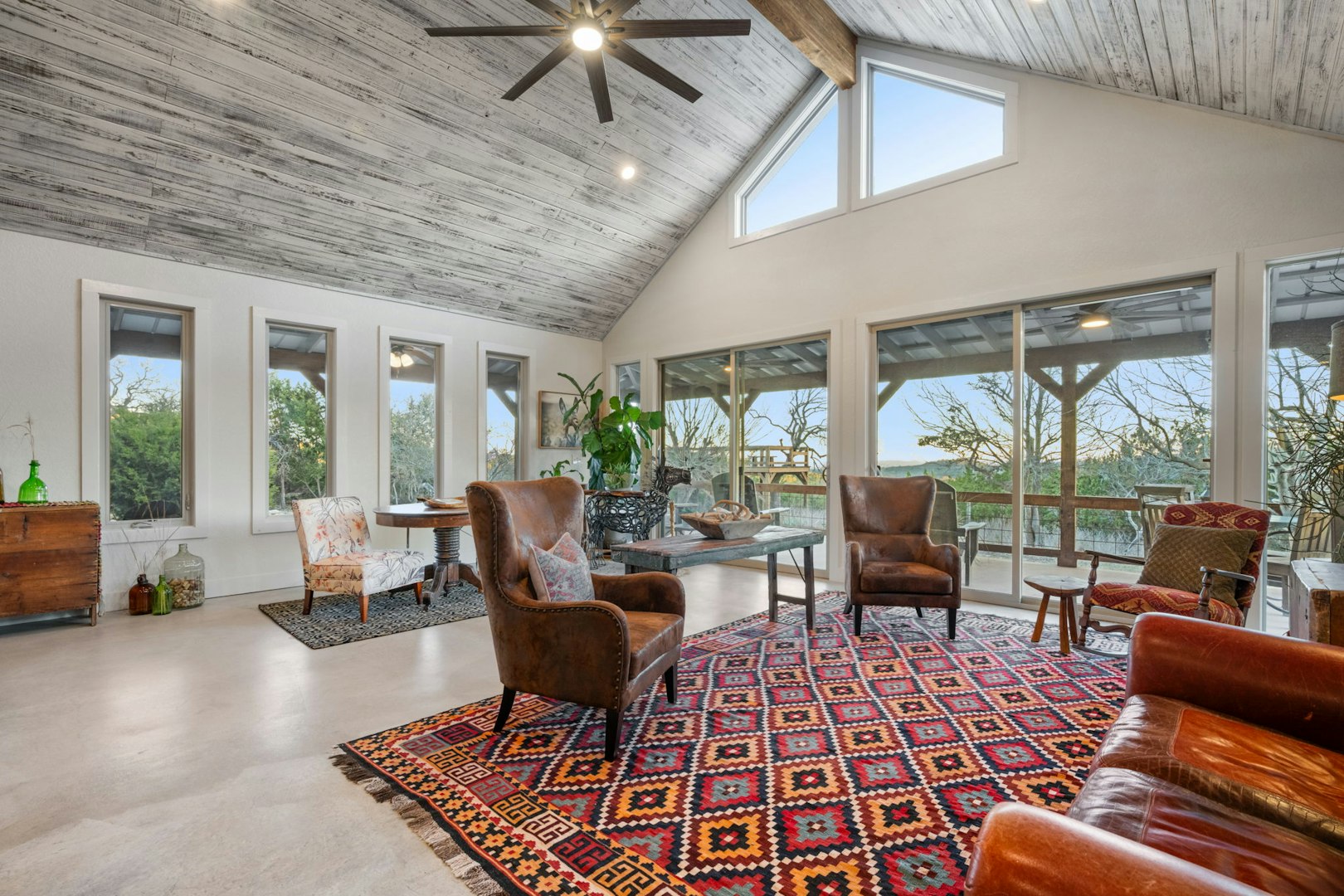 105 Valley View Trail Comfort TX 78013