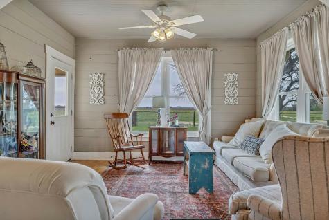 0000 Saint Hedwig Showplace Saint Hedwig TX 78152