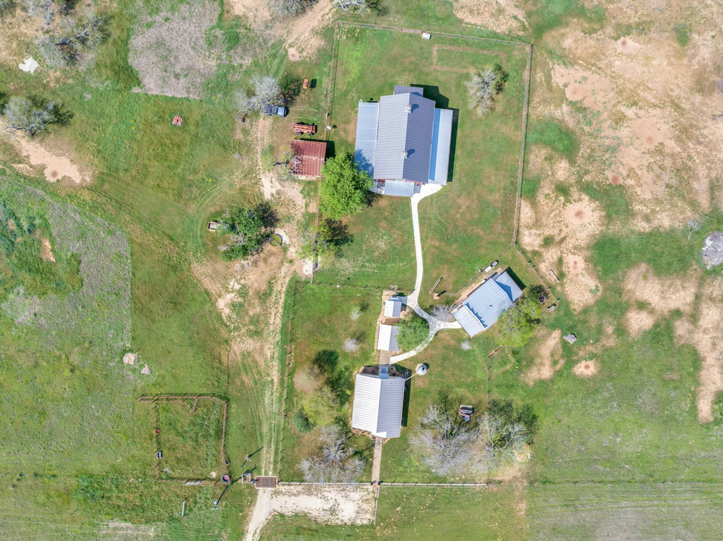 0000 Saint Hedwig Showplace Saint Hedwig TX 78152