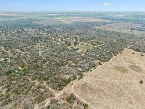174 Adcock Lane Somerset TX 78069