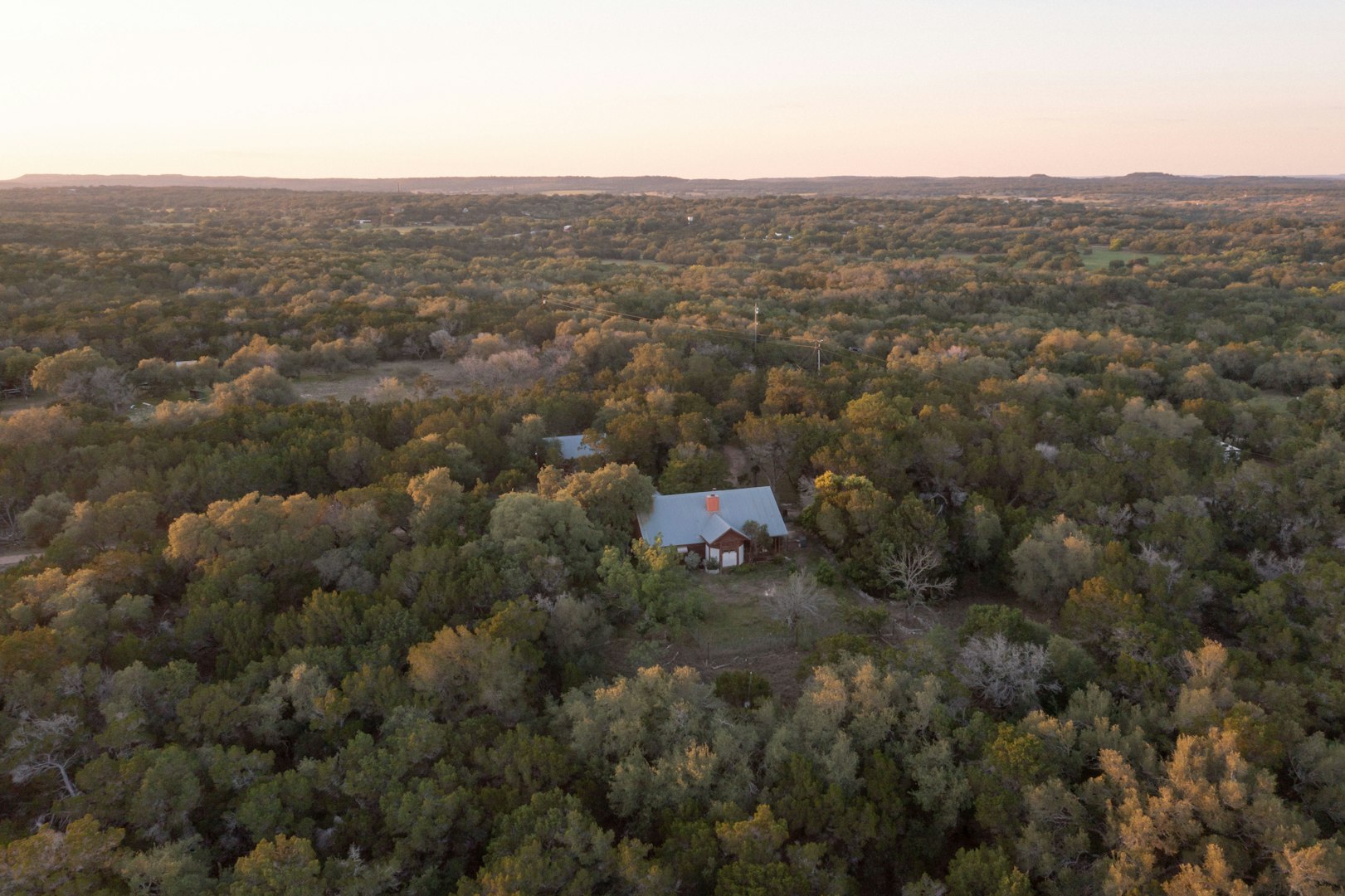 3303 Fearless Treadway Round Mountain TX 78663