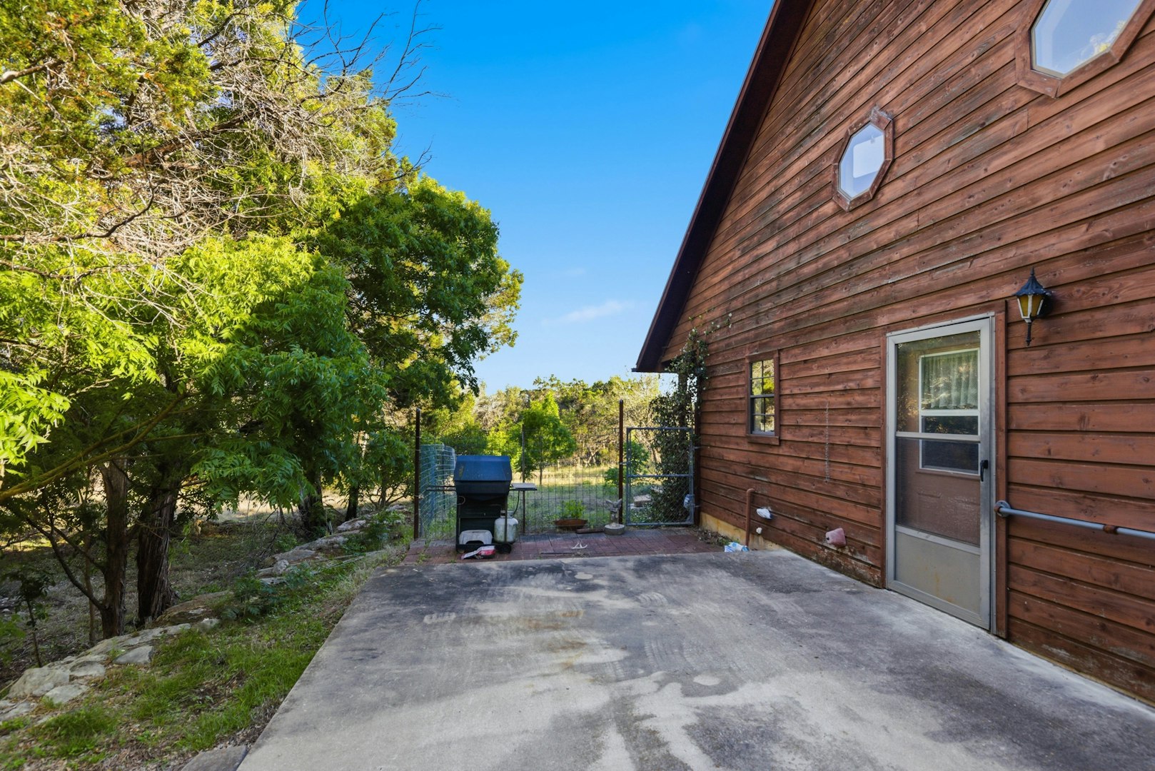 3303 Fearless Treadway Round Mountain TX 78663