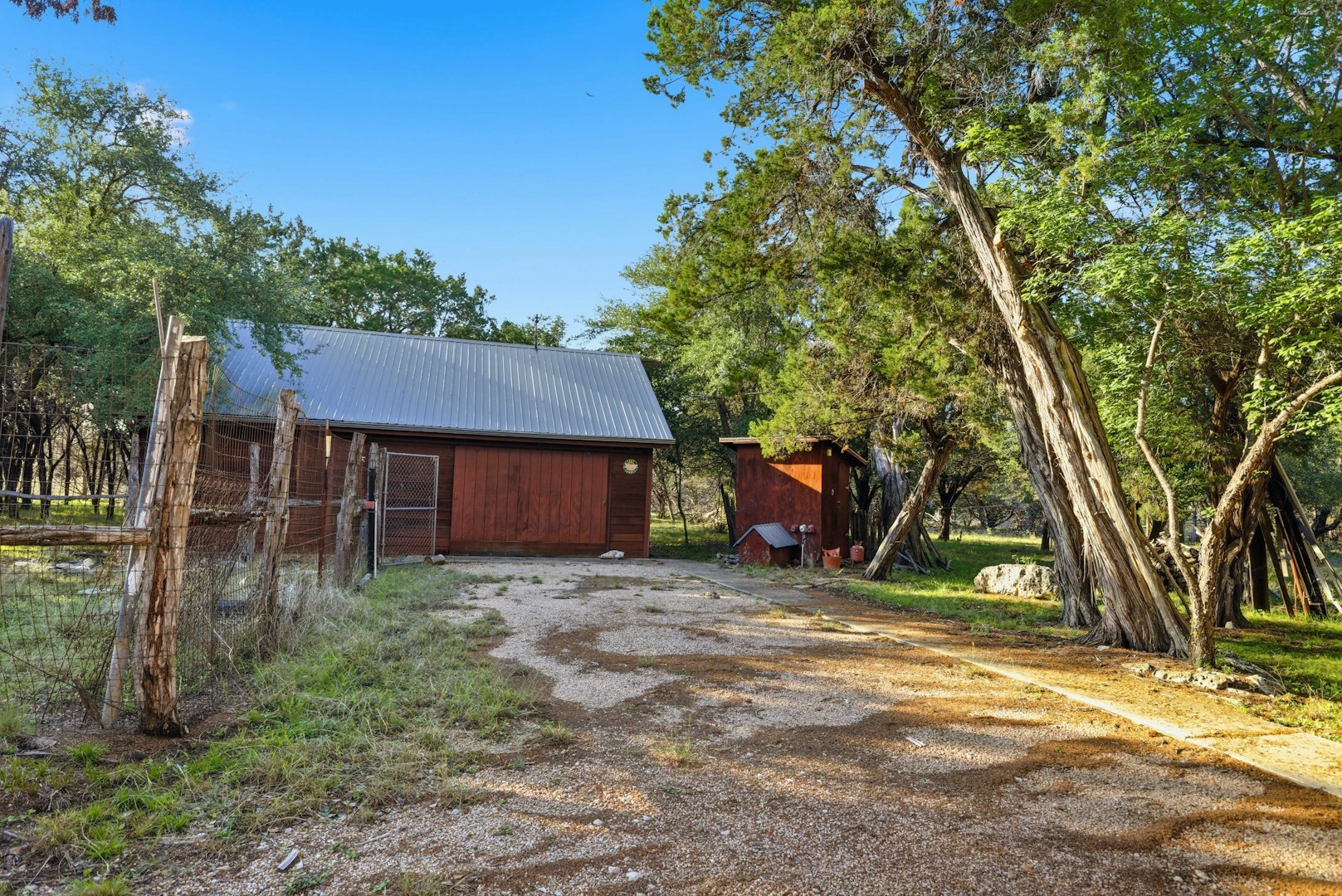 3303 Fearless Treadway Round Mountain TX 78663