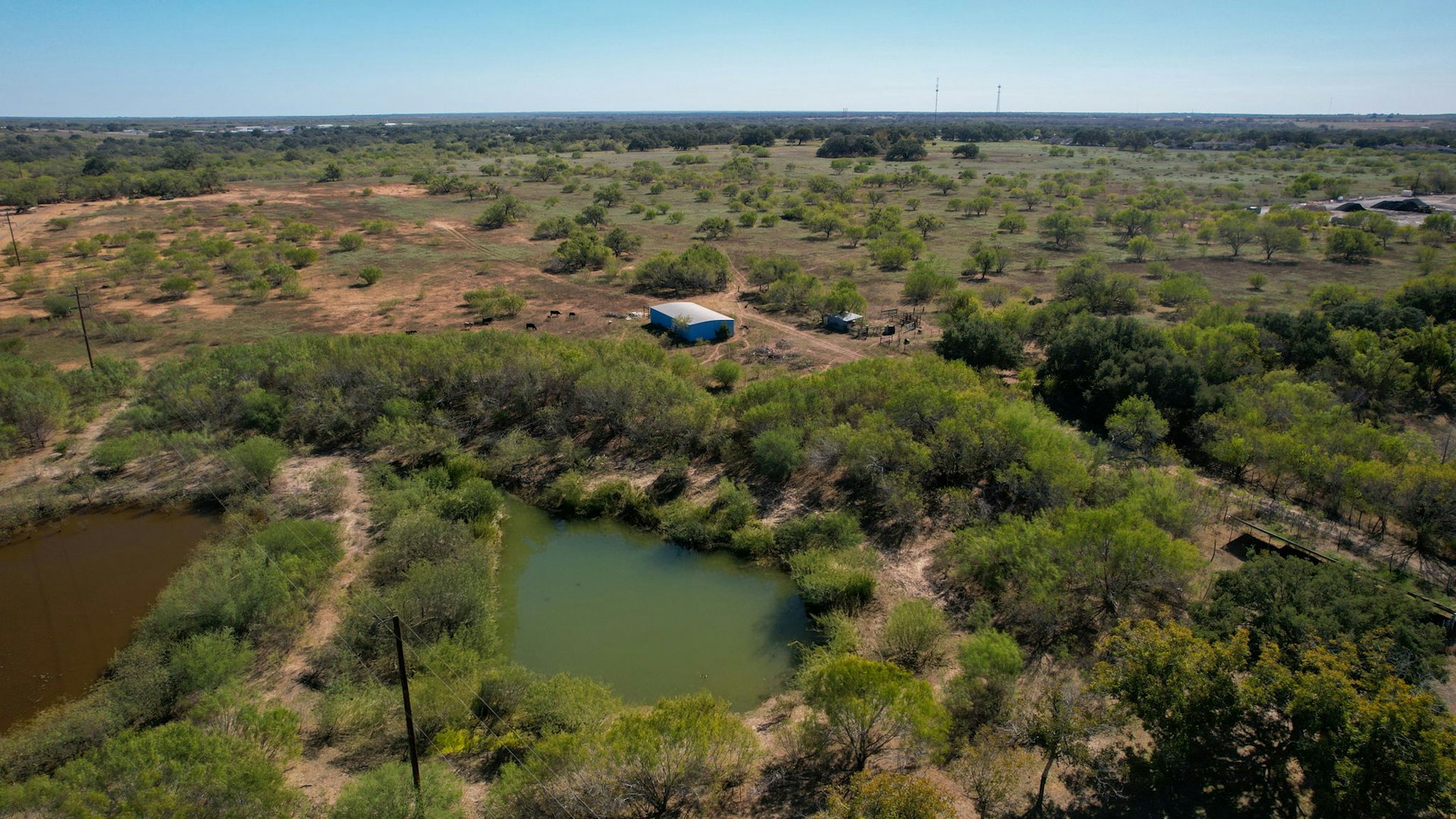 2452 2nd Street Pleasanton TX 78064