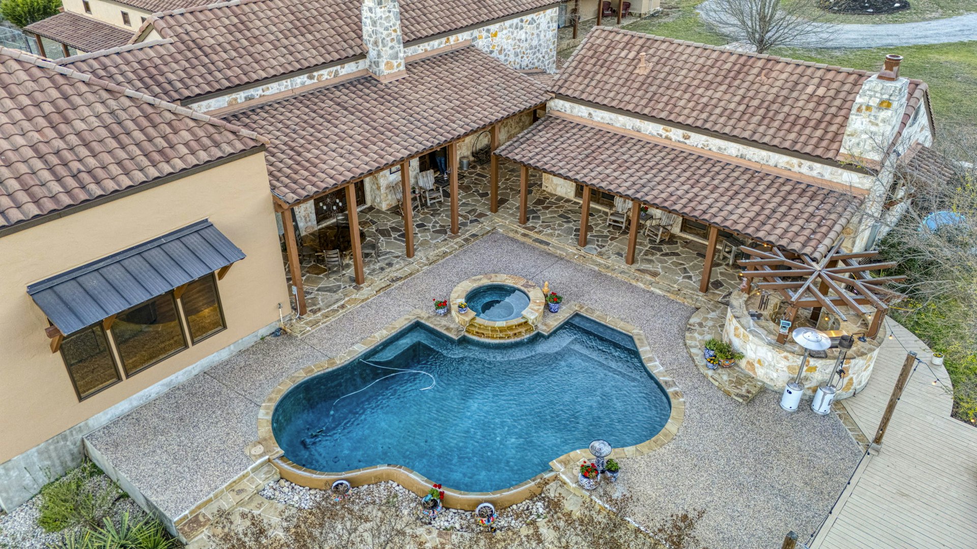 164 Camino Del Reserve Lane Comfort TX 78013