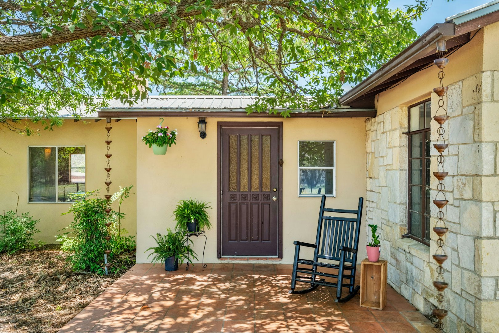 13132 Texas Highway 16 Medina TX 78055