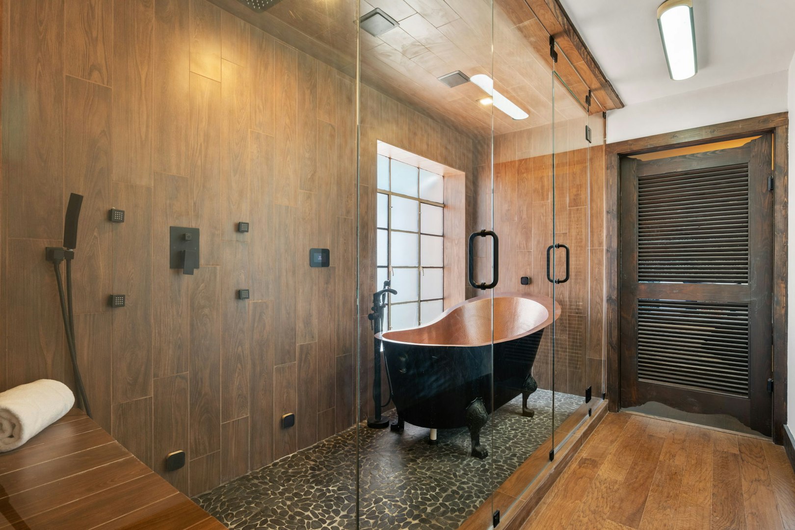 13132 Texas Highway 16 Medina TX 78055