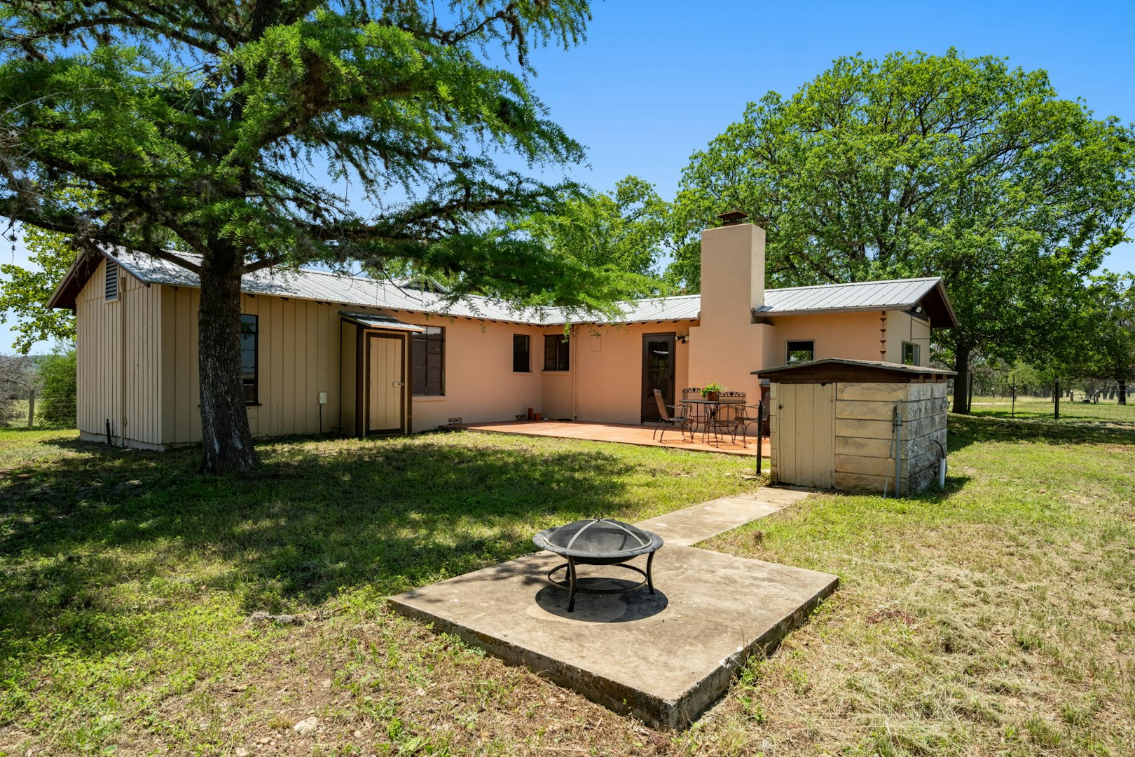 13132 Texas Highway 16 Medina TX 78055
