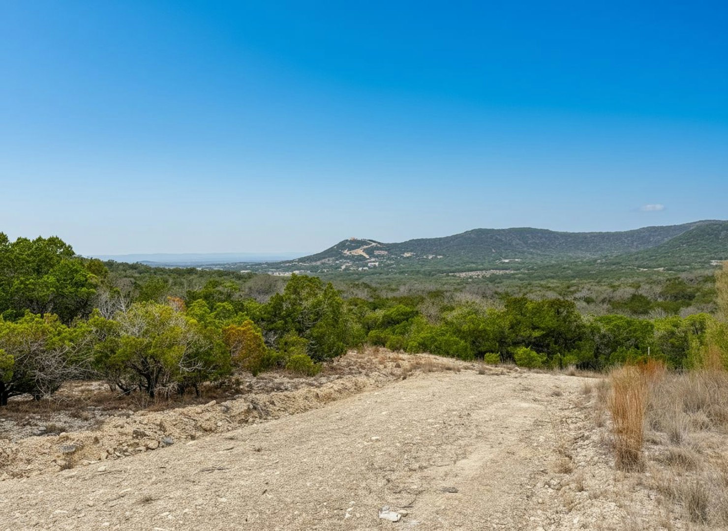 898 Mountain View Lane Pipe Creek TX 78063