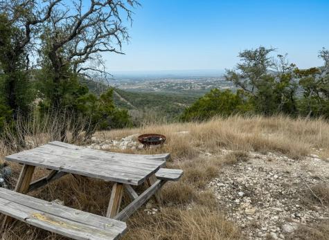898 Mountain View Lane Pipe Creek TX 78063