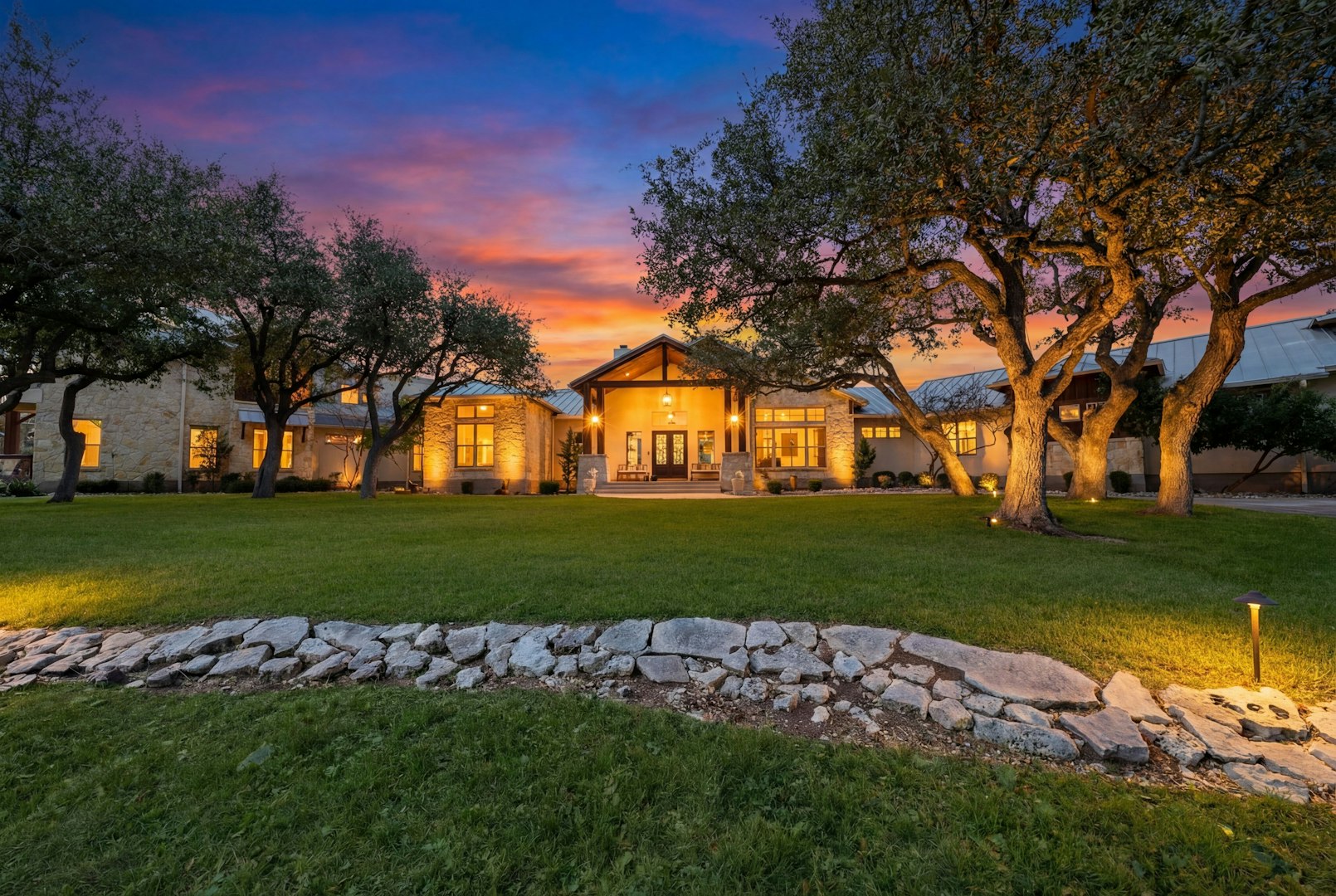 1043 Twin River Canyon Lake TX 78133