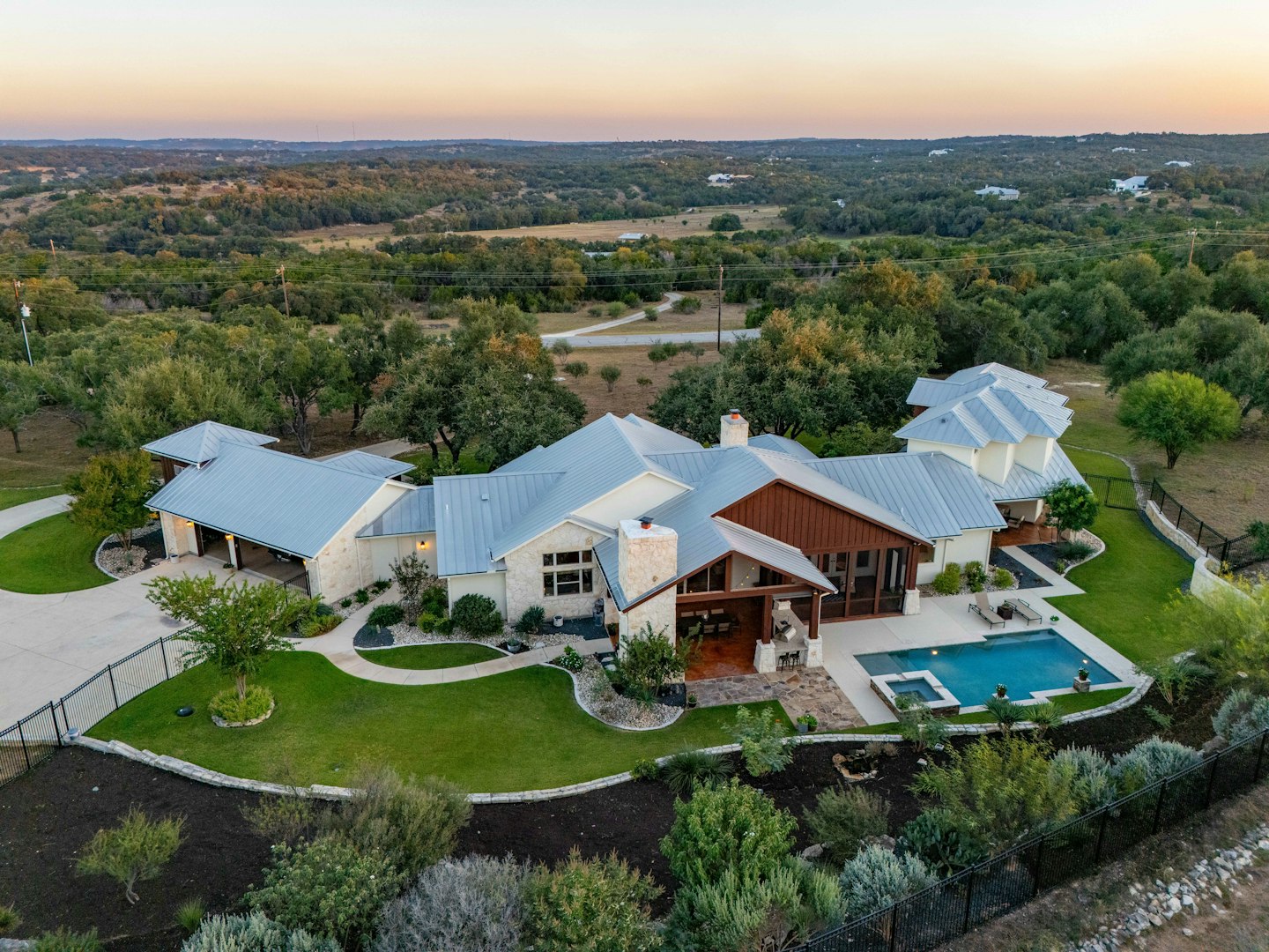 1043 Twin River Canyon Lake TX 78133