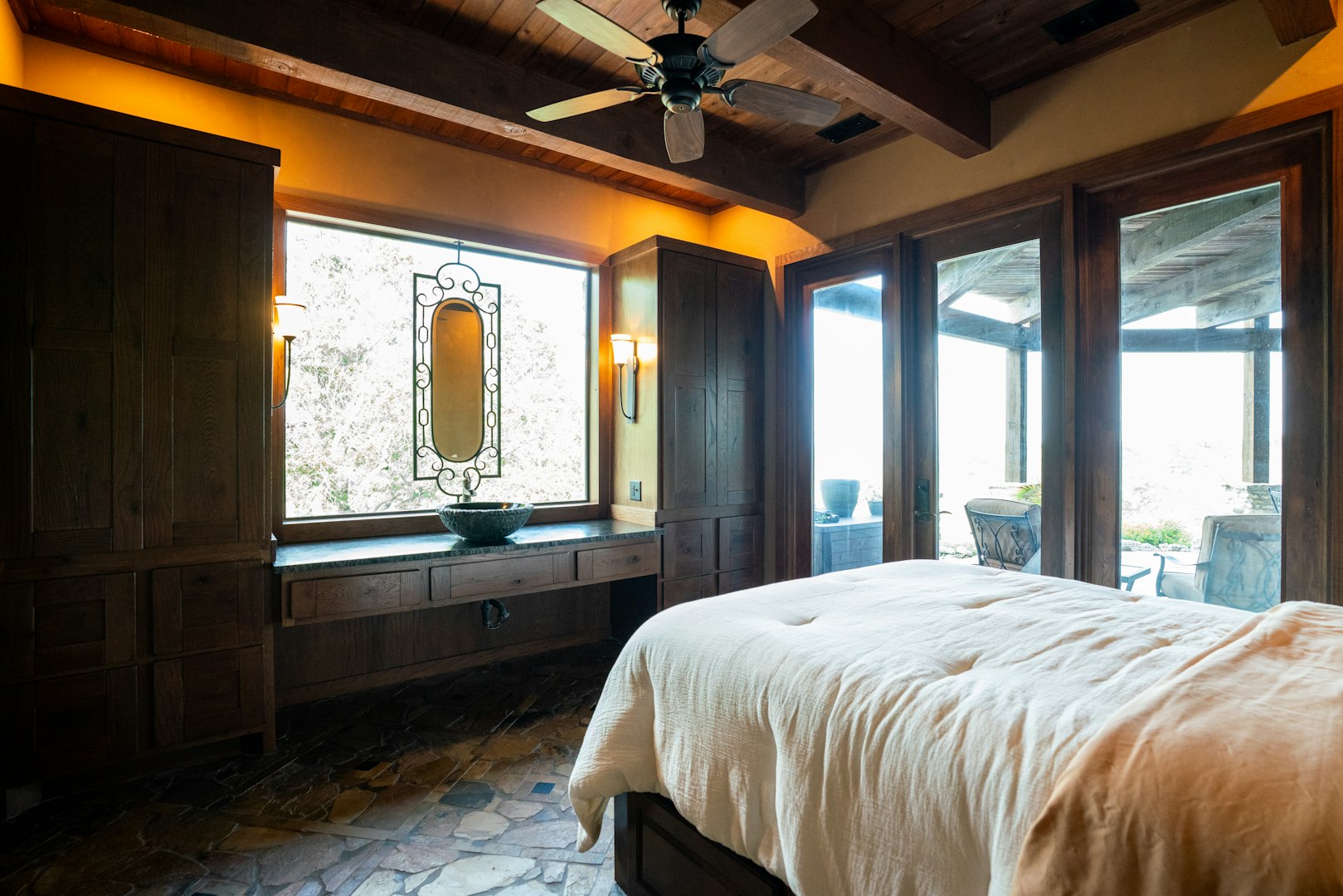 225 Valley View Road Comfort TX 78013