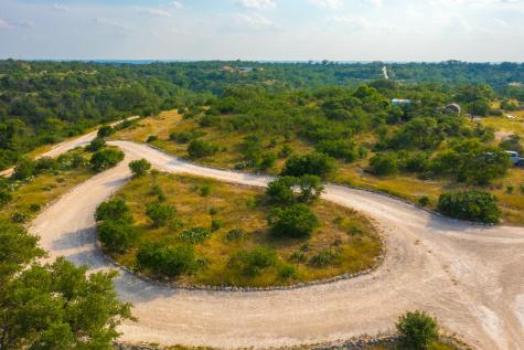 225 Valley View Road Comfort TX 78013