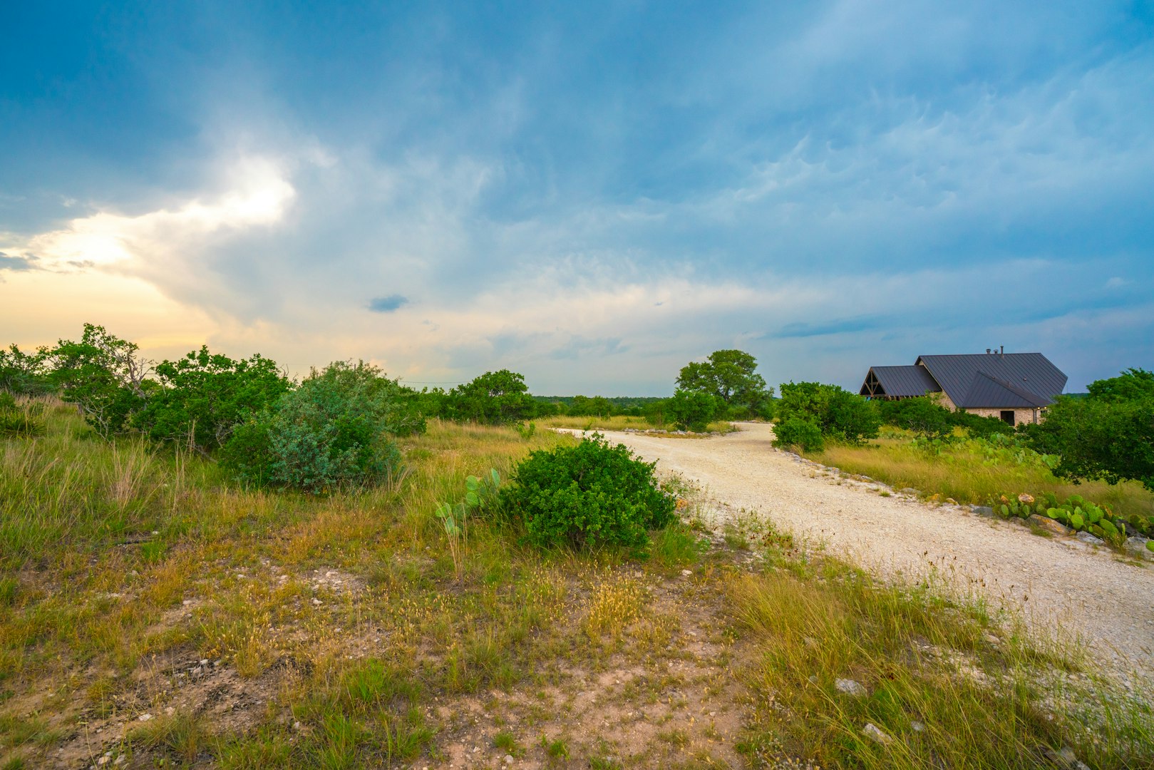 225 Valley View Road Comfort TX 78013