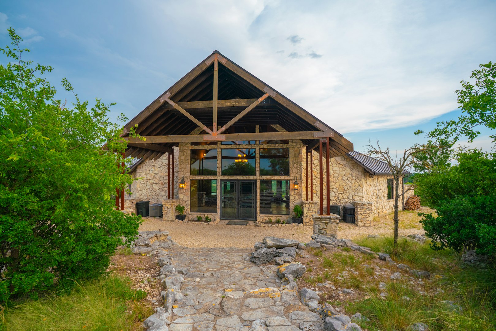 225 Valley View Road Comfort TX 78013