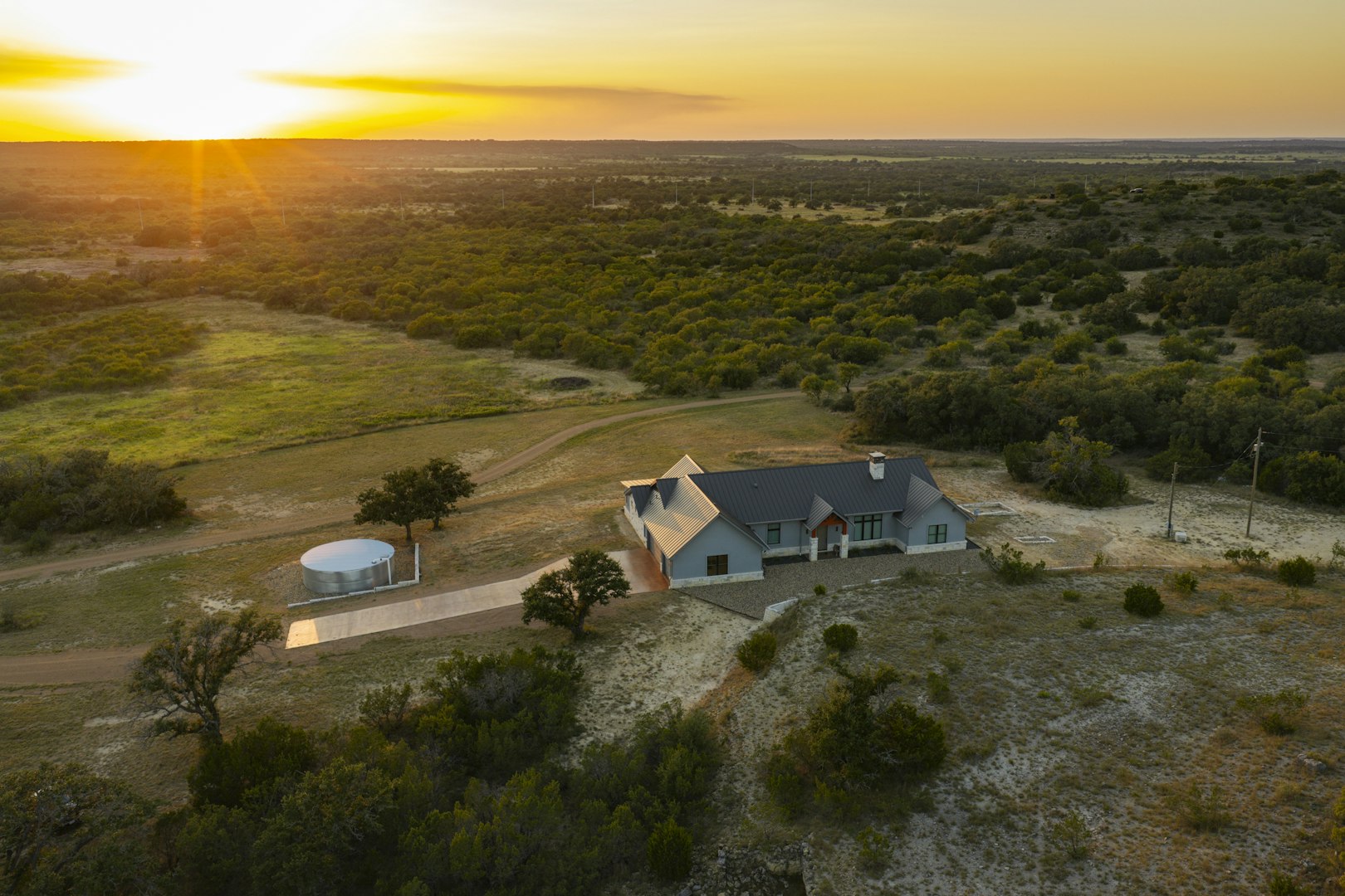 7487 North Us Highway 87 Mason TX 76856