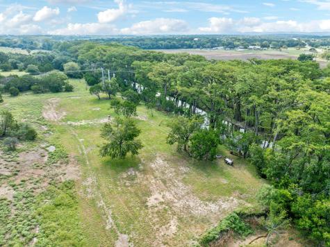721 Bandina River Road Bandera TX 78003
