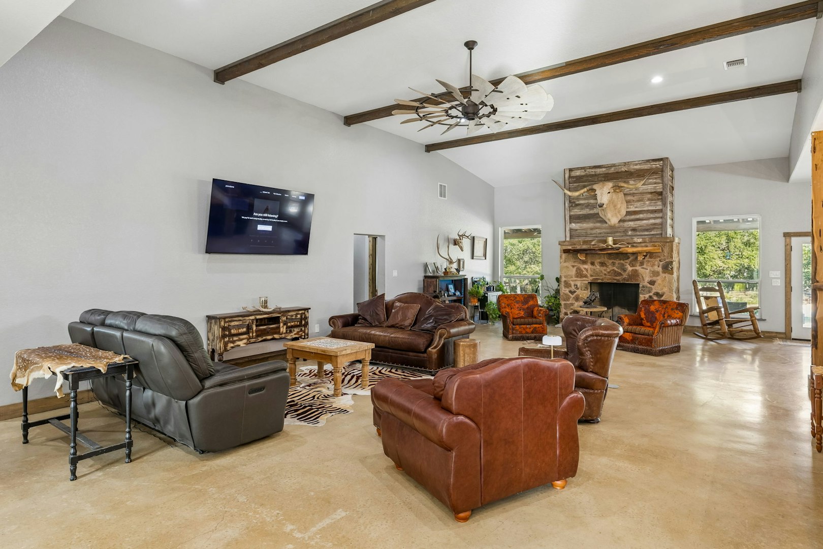105 Dillard Lane Bergheim TX 78004