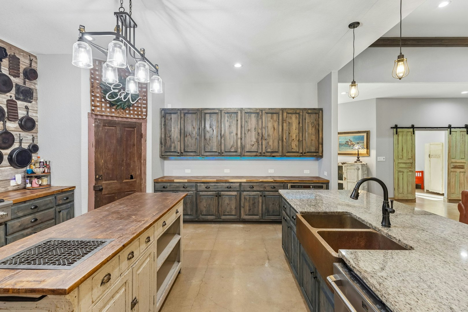 105 Dillard Lane Bergheim TX 78004