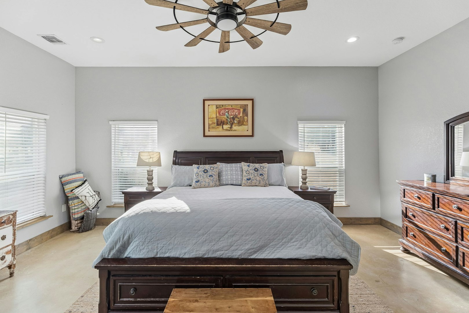 105 Dillard Lane Bergheim TX 78004