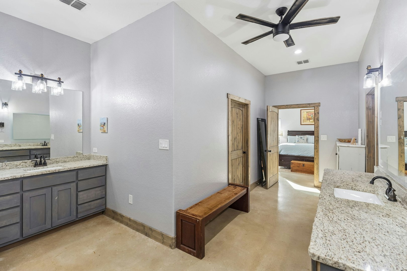 105 Dillard Lane Bergheim TX 78004