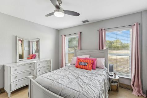 105 Dillard Lane Bergheim TX 78004