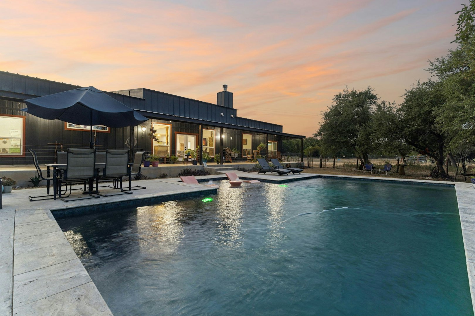105 Dillard Lane Bergheim TX 78004