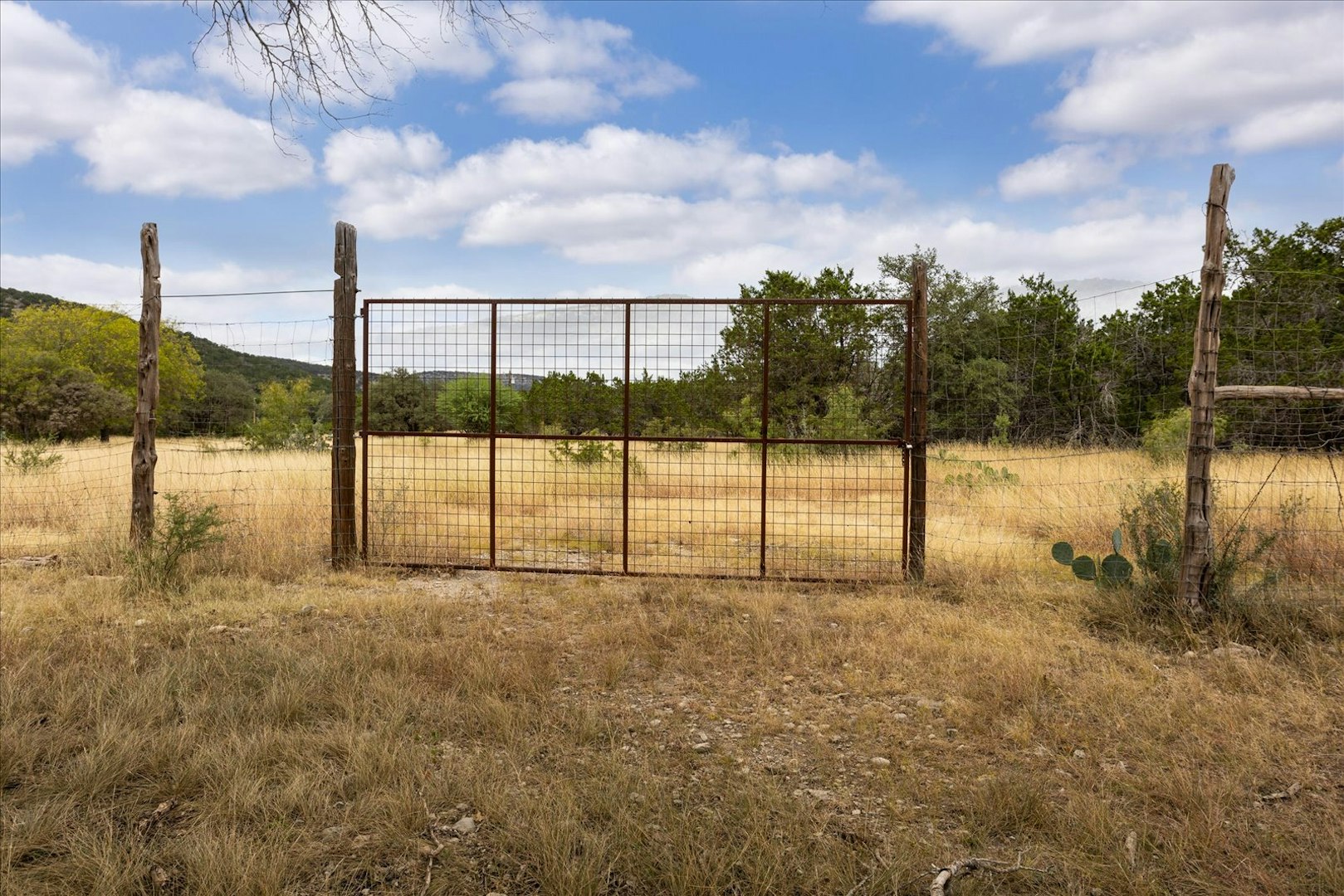 15689 Ranch Road 337 Camp Wood TX 78833