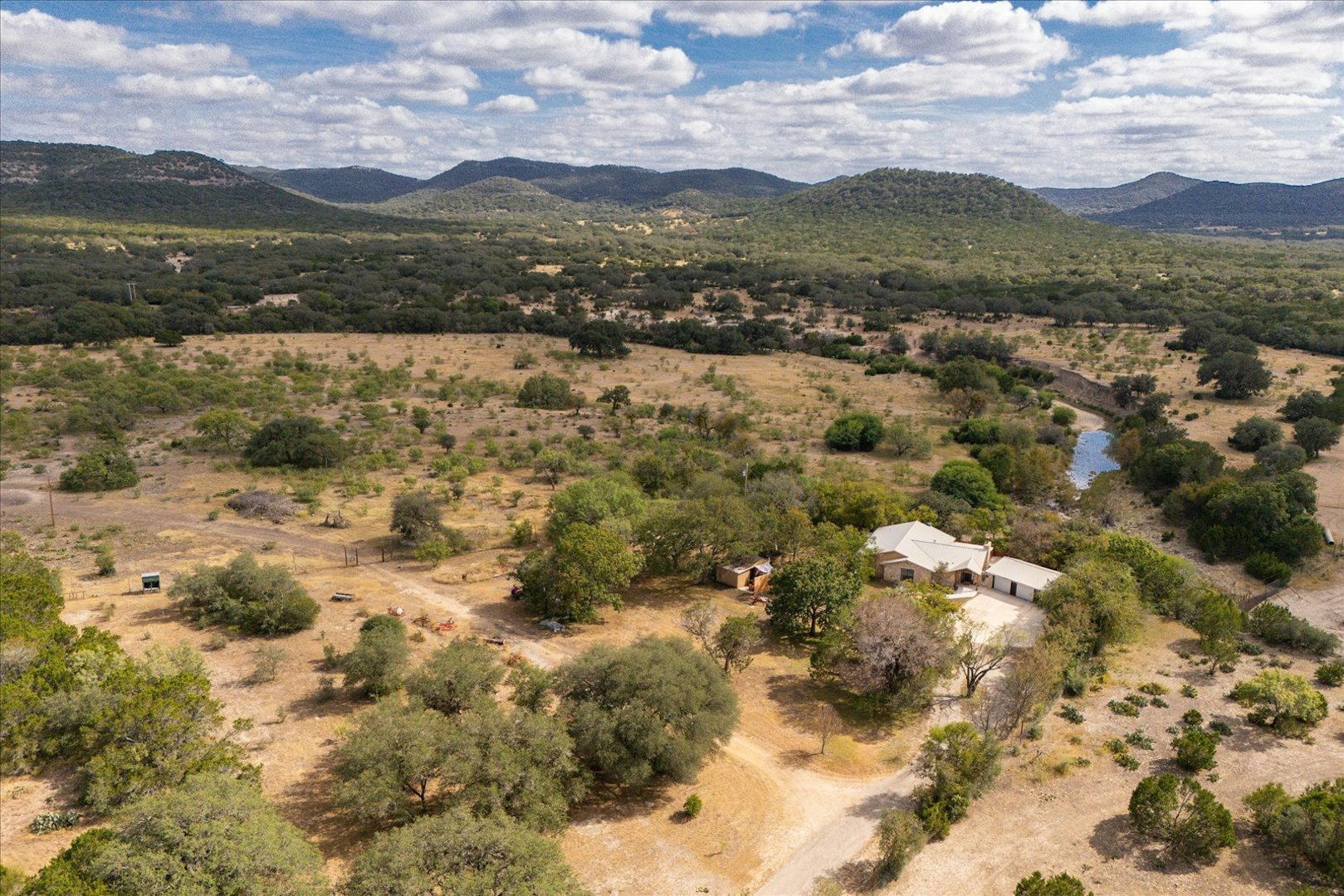 15689 Ranch Road 337 Camp Wood TX 78833