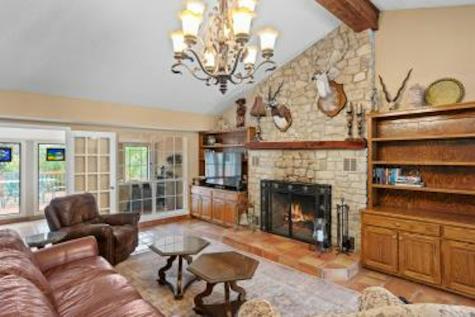 15689 Ranch Road 337 Camp Wood TX 78833