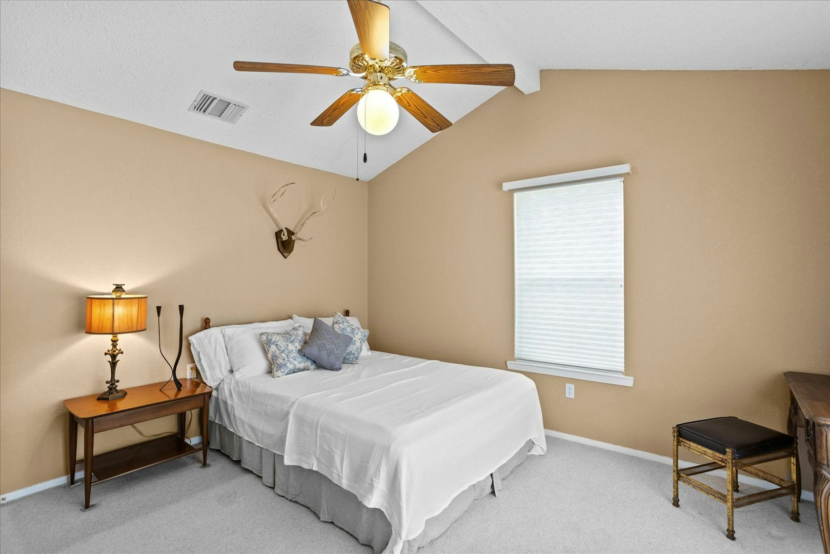 15689 Ranch Road 337 Camp Wood TX 78833