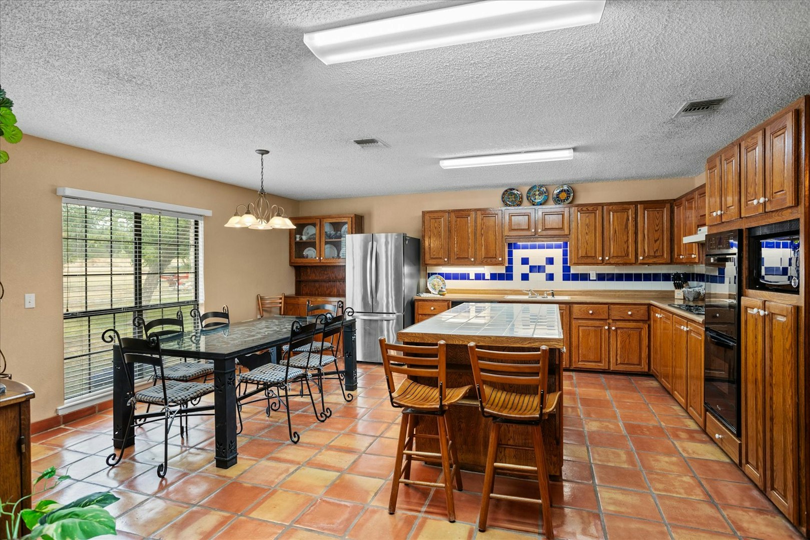 15689 Ranch Road 337 Camp Wood TX 78833