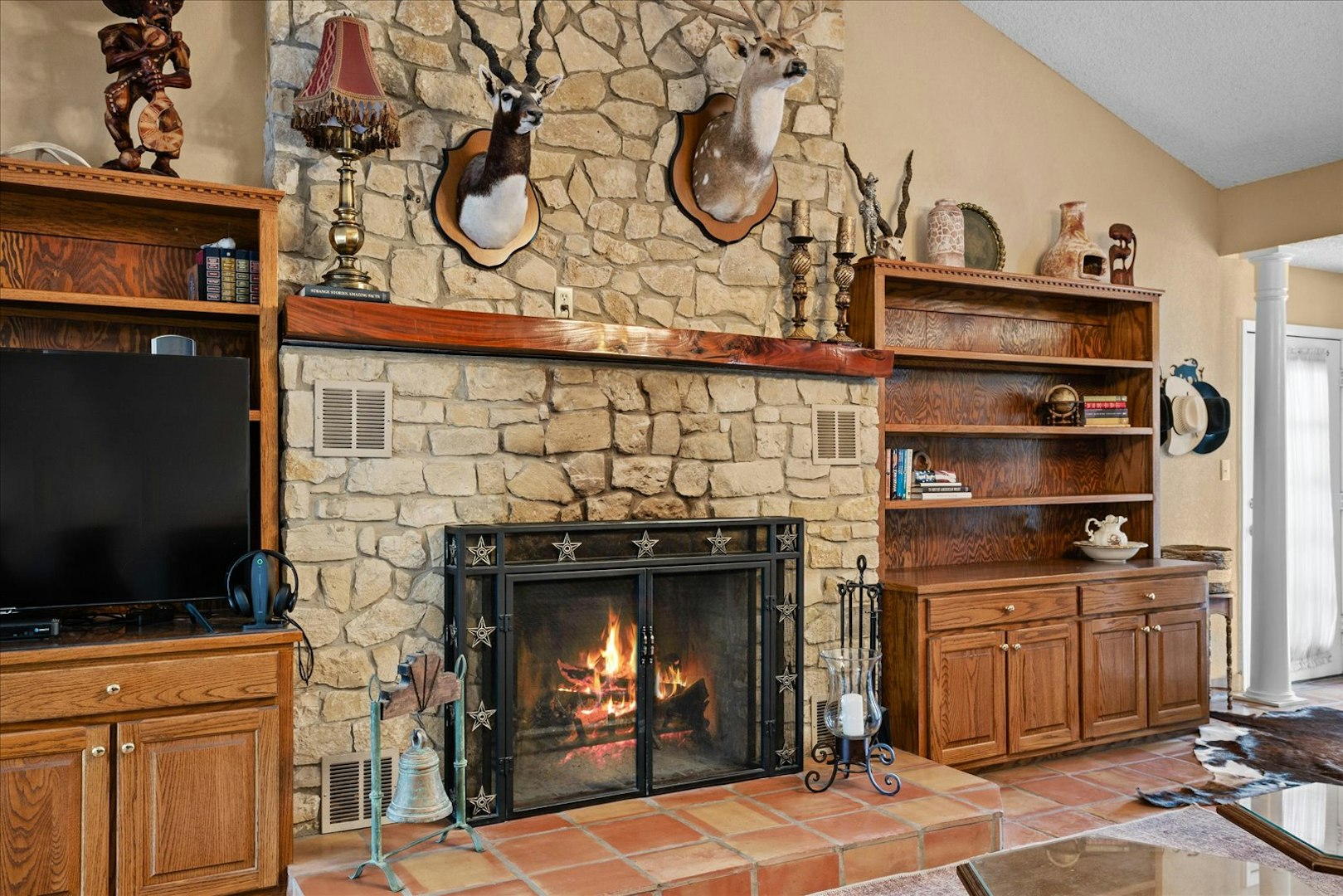 15689 Ranch Road 337 Camp Wood TX 78833